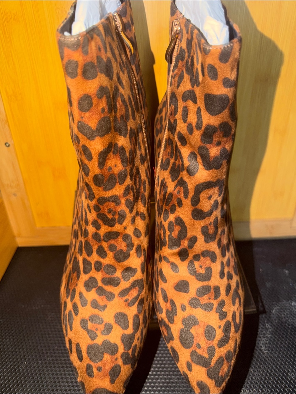 SMASH Leopard Print Ankle Booties Women’s Size 13W New in Box